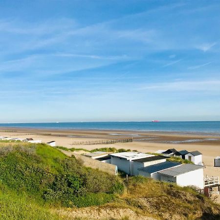 Le Chalet Calais Luaran gambar