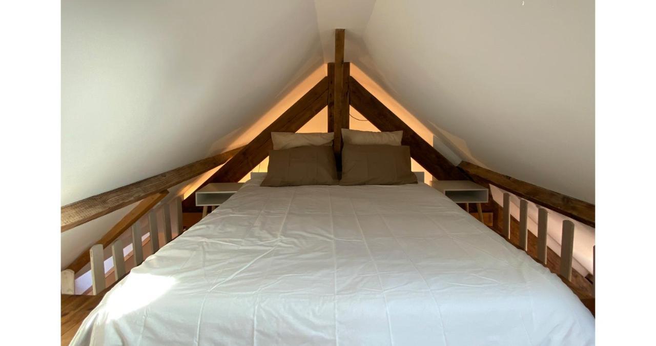 Le Chalet Calais Luaran gambar
